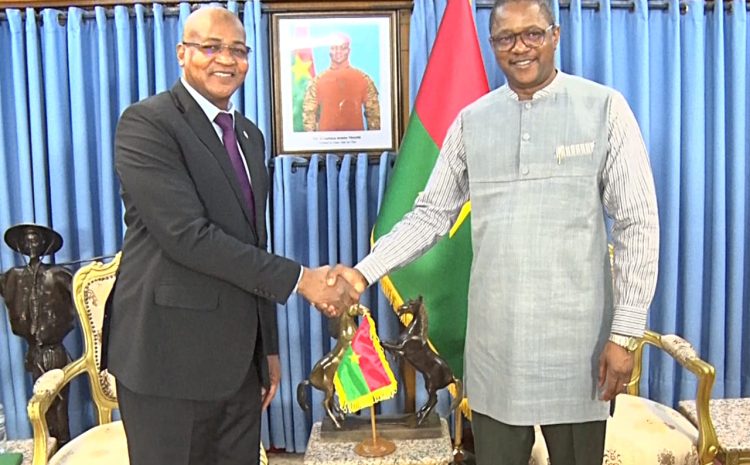  Coopération sous régionale : le Chef de la diplomatie burkinabè échange avec le Secrétaire exécutif adjoint du Conseil de l’Entente
