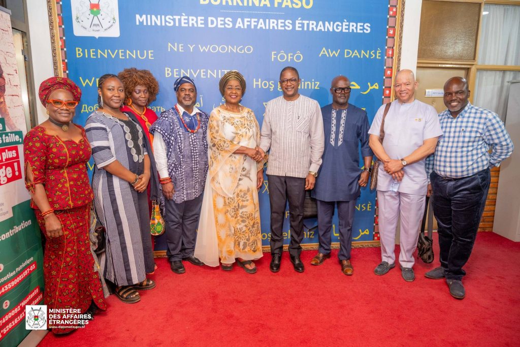 Retour des Afro descendants au Burkina : la délégation échange avec le Chef de la diplomatie burkinabè