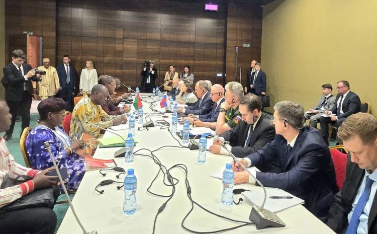  Burkina Faso-Fédération de Russie: les ministres TRAORE et LAVROV passent en revue les dossiers de coopération entre les deux pays