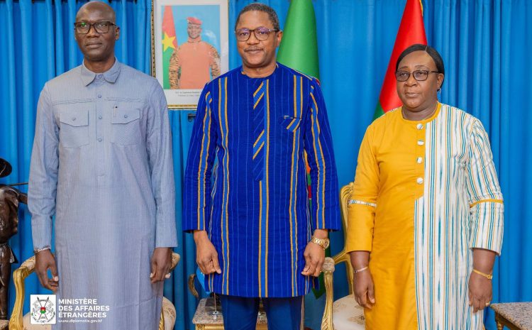  Coopération multilatérale : les nouveaux Représentants du PAM et du HCR présentent leurs Lettres de cabinet au Chef de la diplomatie burkinabè