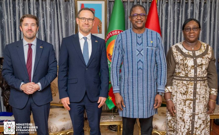  Coopération bilatérale : le Royaume-Uni réaffirme son engagement à aller de l&rsquo;avant dans le partenariat avec le Burkina Faso